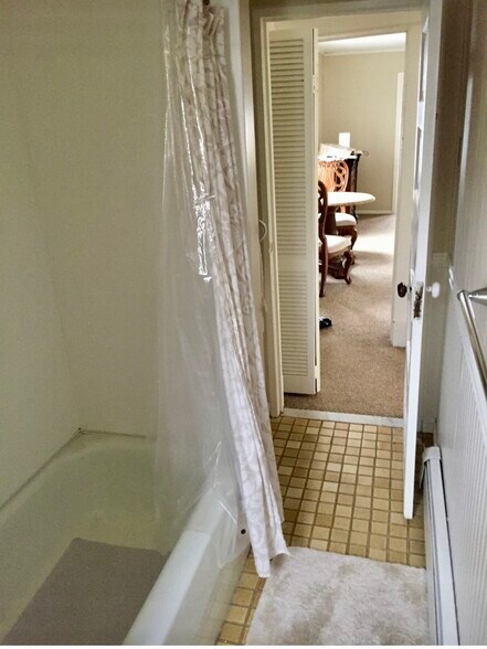 More Photos Of 58 Broadway, Greenlawn Medical For Lease