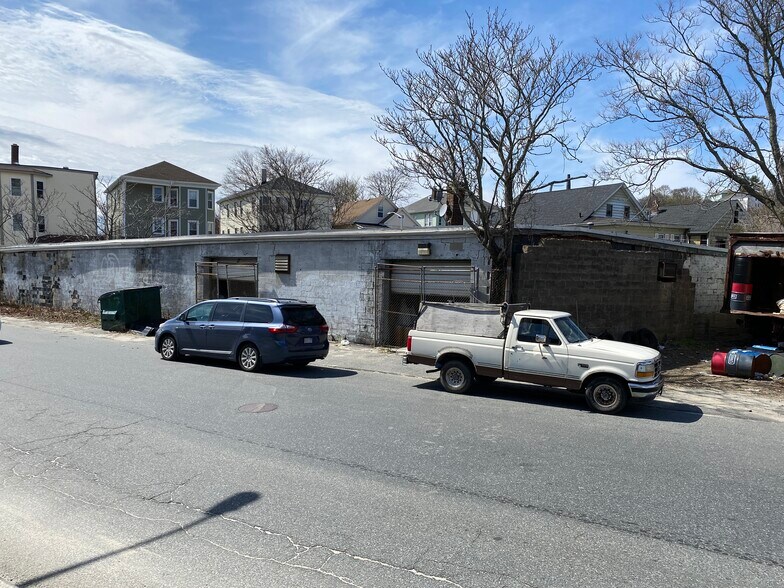 Primary Photo Of 29 Lyon St, Worcester Warehouse For Sale