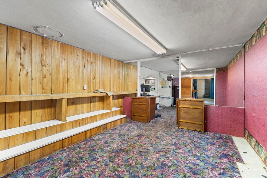 More Photos Of 5034 N Nebraska Ave, Tampa Freestanding For Sale