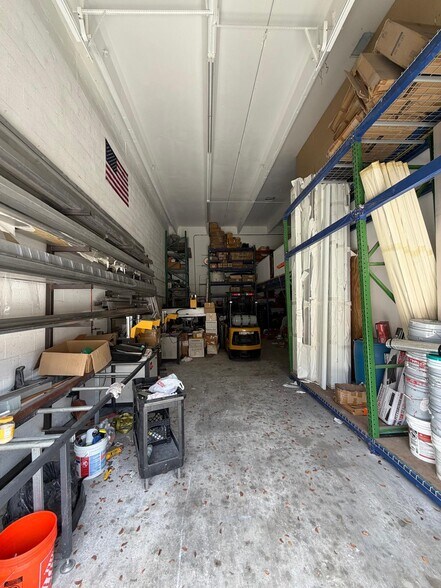 Primary Photo Of 4640 NW 133rd St, Opa Locka Warehouse For Sale