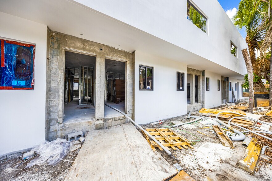 More Photos Of 1254 SW 2nd St, Miami Apartments For Sale