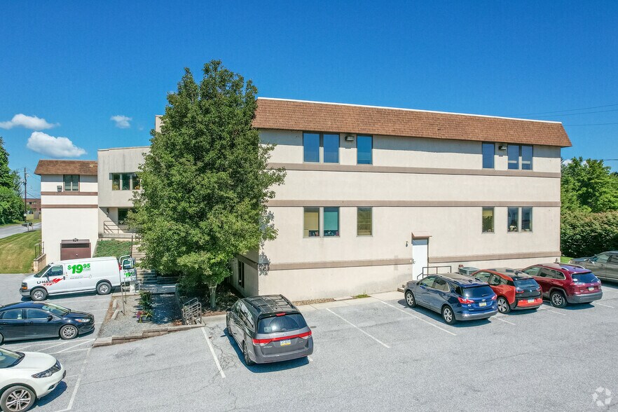 More Photos Of 1200 Walnut Bottom Rd, Carlisle Office For Lease