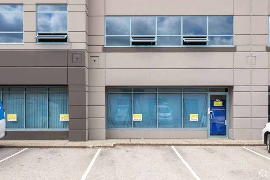 More Photos Of 1515 Broadway St, Port Coquitlam Industrial For Sale