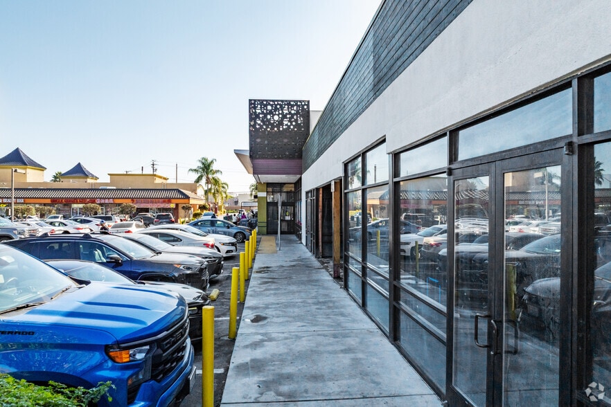 More Photos Of 2887 Senter Rd, San Jose Restaurant For Lease