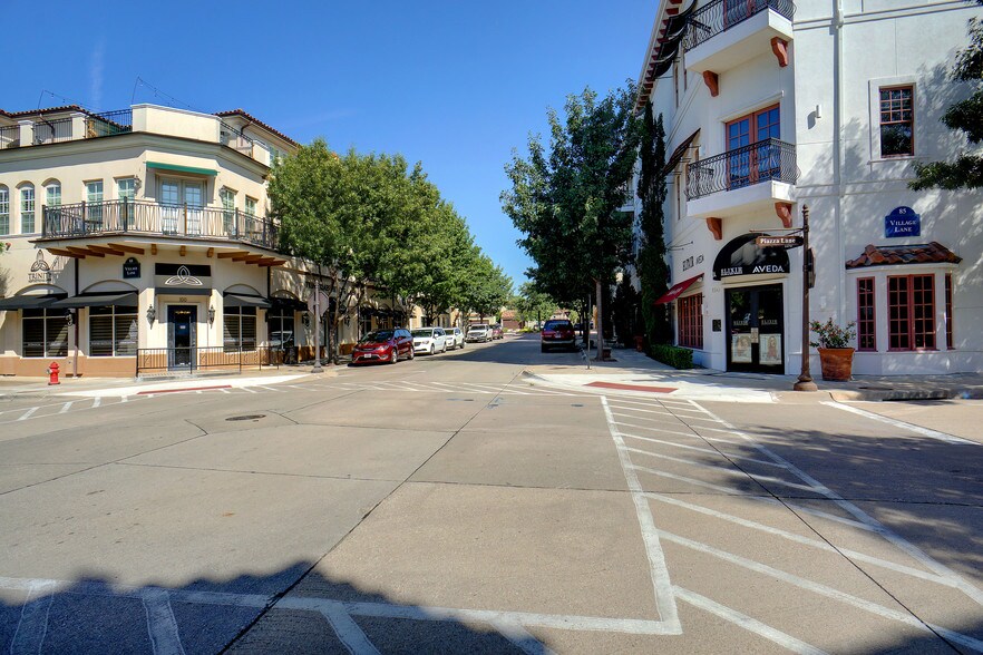 More Photos Of 16 Village Ln, Colleyville Office For Lease