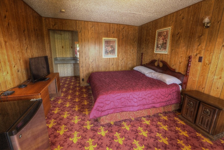 3307 US Highway 90A E, Gonzales, TX 78629 - Hotel For Sale Cityfeet.com