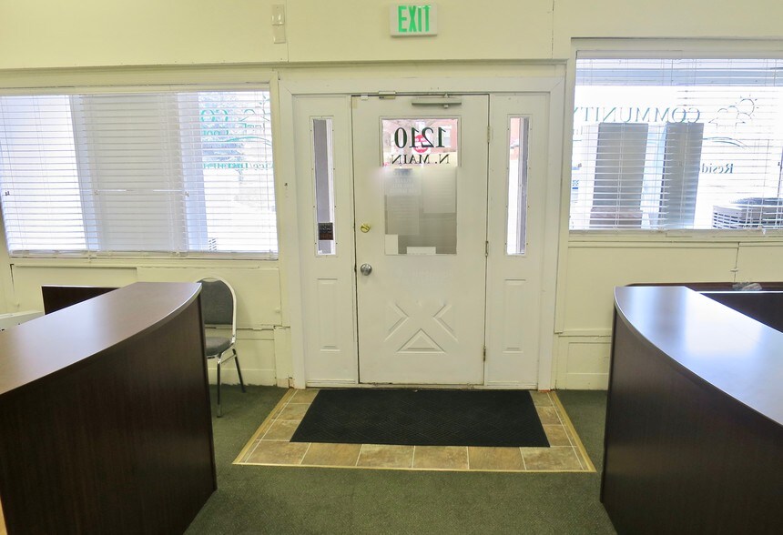 More Photos Of 1210 Main St, Hampstead Apartments For Sale