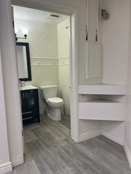 More Photos Of 6463-6485 S Rural Rd, Tempe Storefront For Lease