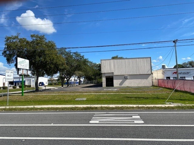 More Photos Of 12477 66th Street North, Largo Auto Repair For Lease