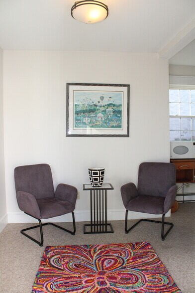 More Photos Of 83 Town St, Norwich Office For Sale