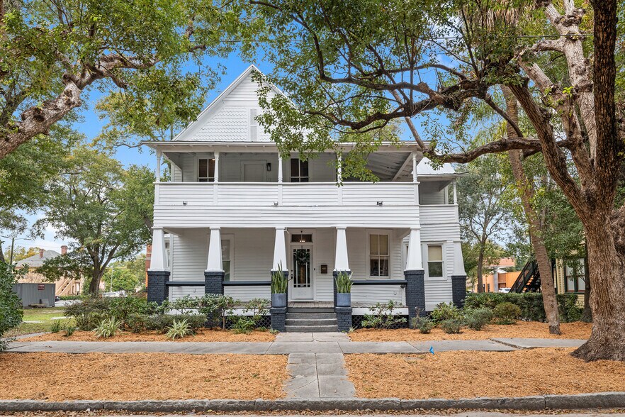 Primary Photo Of 306 E Oak Ave, Tampa Office For Lease
