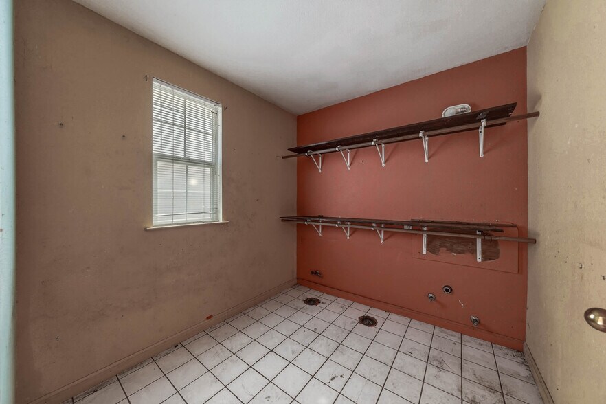 More Photos Of 12487 The Plaza, Clearlake Oaks Religious Facility For Sale