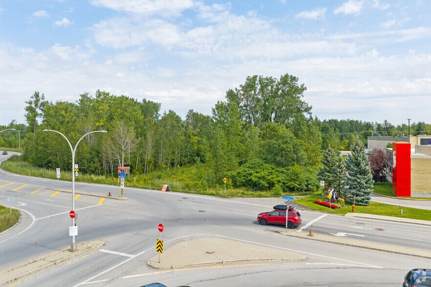 Primary Photo Of Boul. Robert-Bourassa, Laval Land For Sale