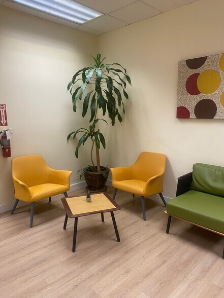 More Photos Of 2677 Zoe Ave, Huntington Park Loft Creative Space For Lease