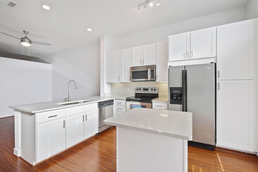 More Photos Of 3699 McKinney Ave, Dallas Unknown For Sale