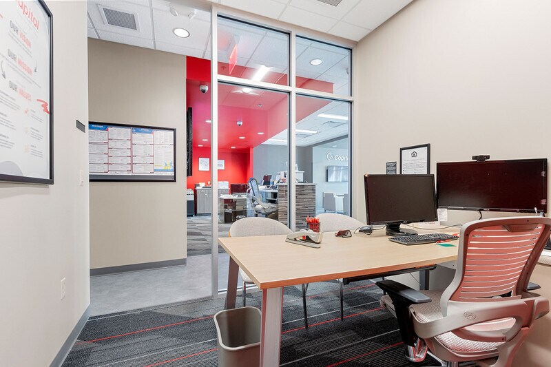 More Photos Of 100-140 N Washington St, Green Bay General Retail For Lease