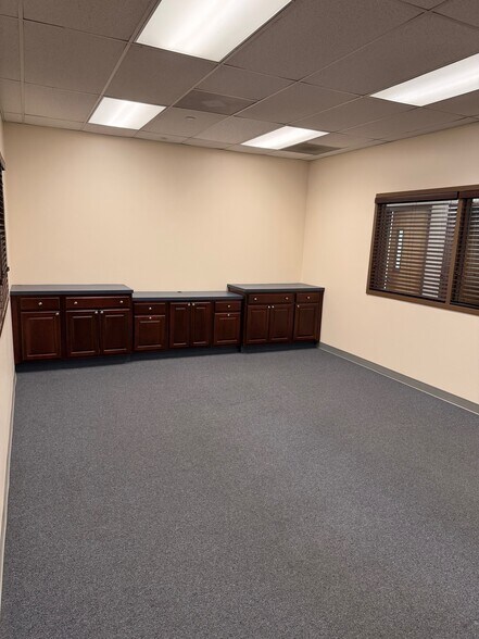 Primary Photo Of 10920 Pump House Rd, Jessup Warehouse For Lease