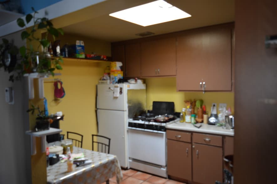 More Photos Of 2901 Cutting Blvd, Richmond Storefront Retail Residential For Sale