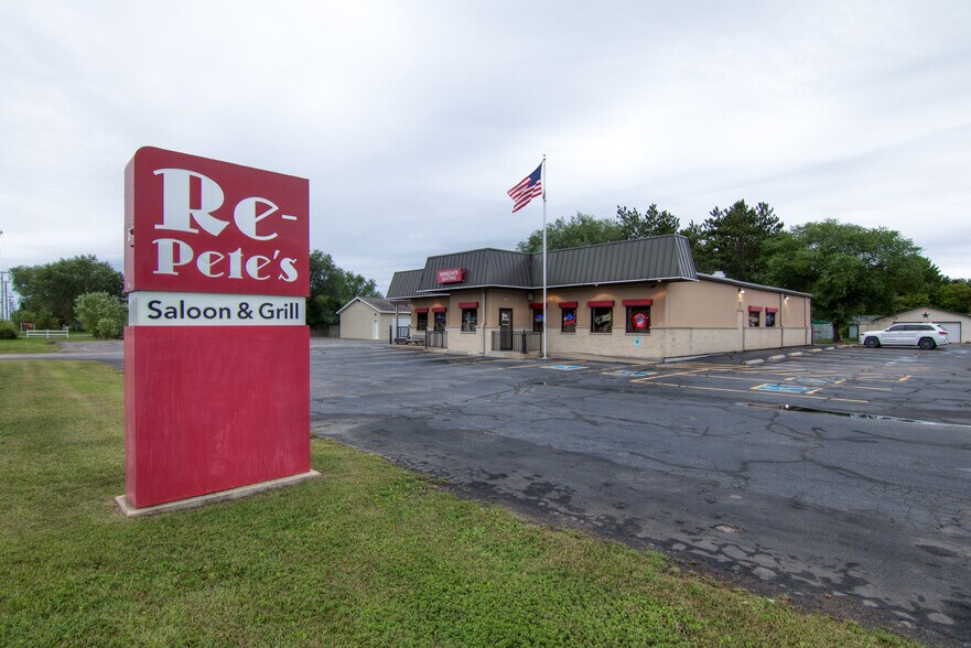 More Photos Of 300 Gebhardt Rd, Black River Falls Restaurant For Sale