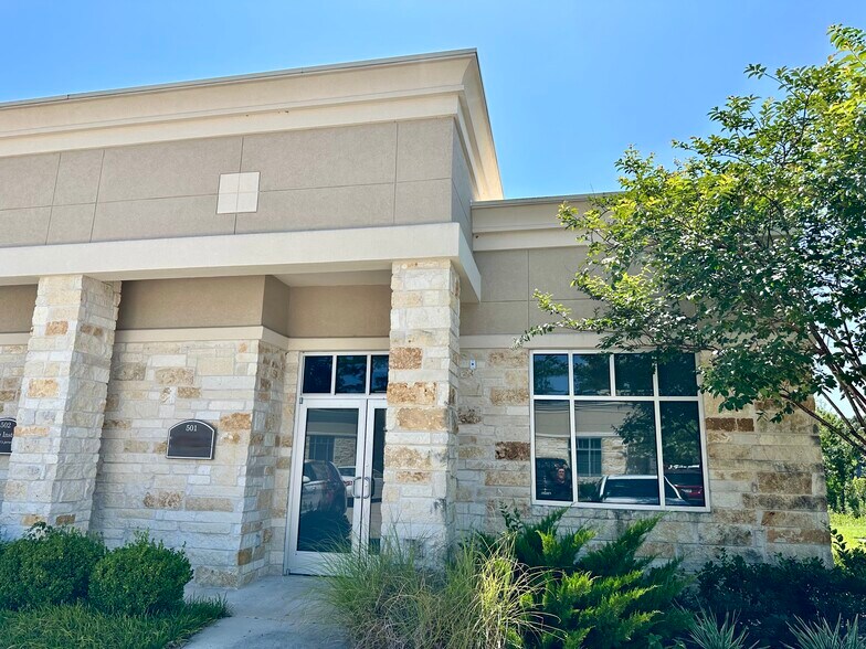 More Photos Of 32731 Egypt Ln, Magnolia Medical For Sale