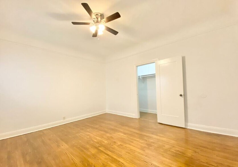 More Photos Of 834 S Orange Grove Ave, Los Angeles Apartments For Sale
