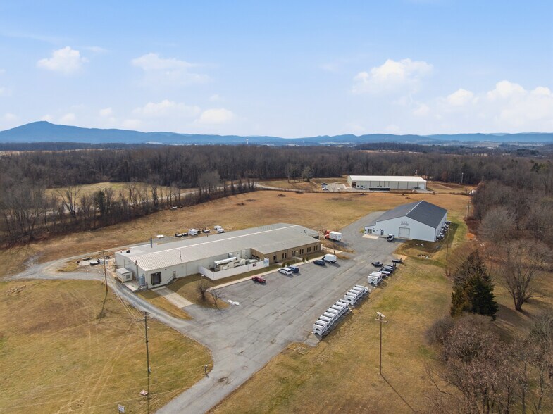 More Photos Of 5192 Dominion Dr, Dublin Warehouse For Sale