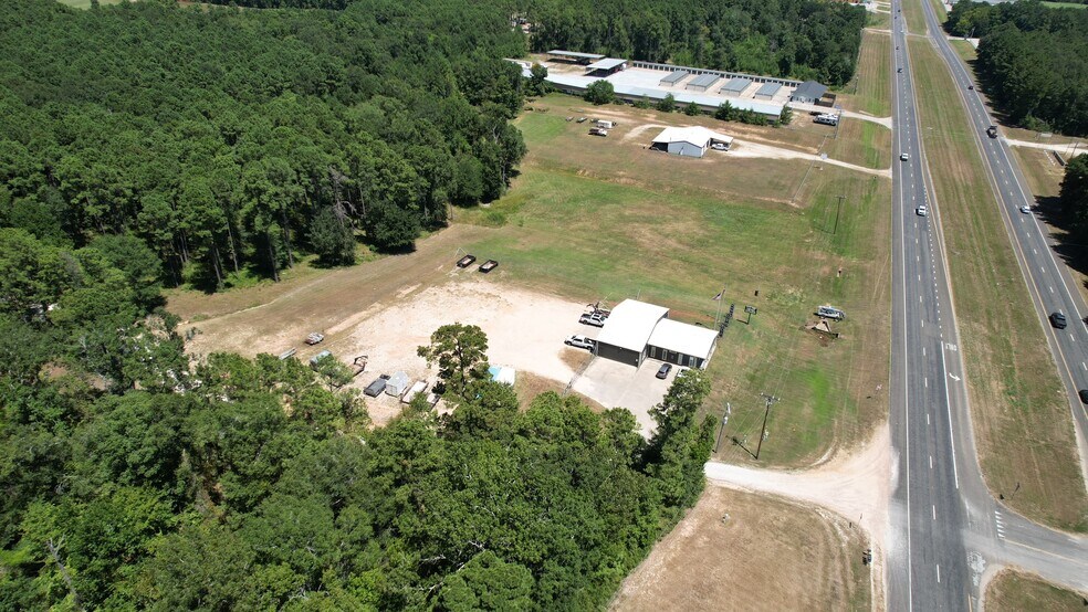 More Photos Of 5090 US Highway 190 W, Livingston Office For Sale