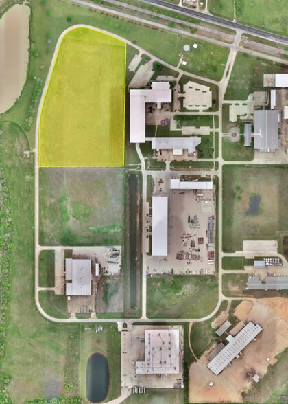 More Photos Of D1 G H cir, Waller Unknown For Lease