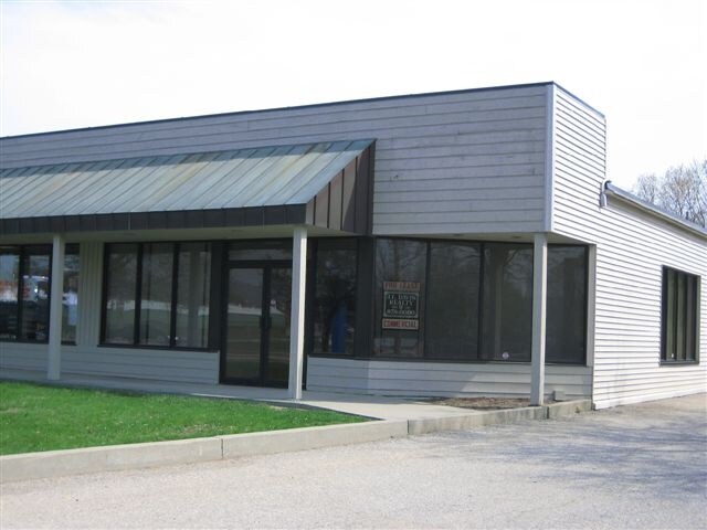 More Photos Of 190 S Main St, Rutland Storefront Retail Office For Lease