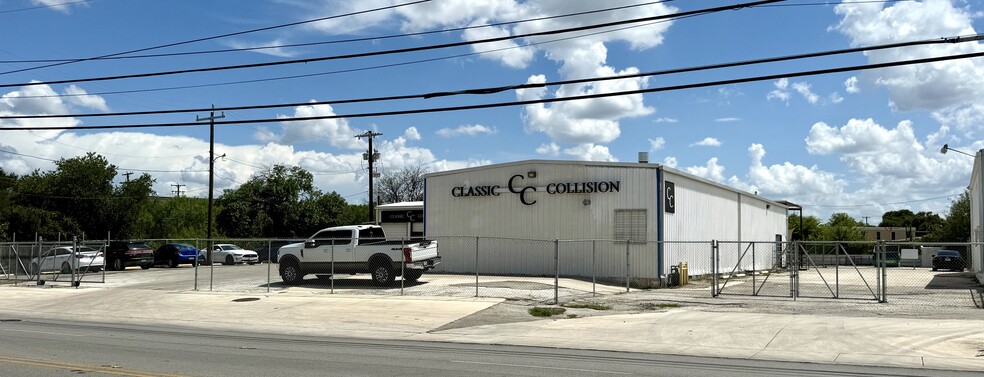 More Photos Of 1830 Jackson Keller Rd, San Antonio Warehouse For Sale