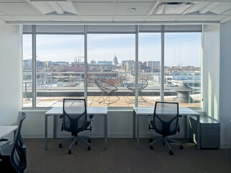 More Photos Of 811 E Washington Ave, Madison Coworking Space