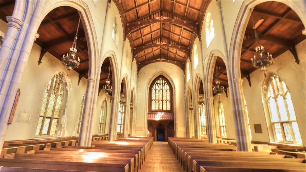 More Photos Of 520 S Main St, Geneva Religious Facility For Sale