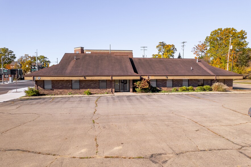 More Photos Of , Lansing Unknown For Sale