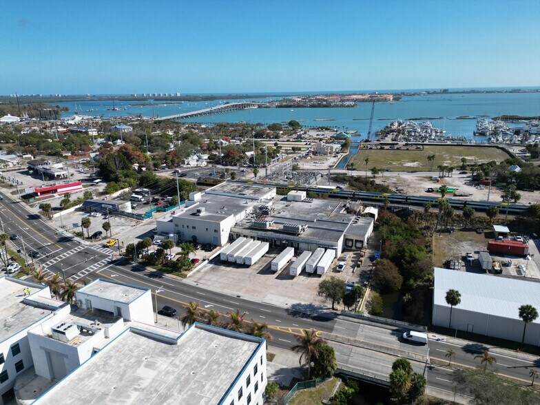 More Photos Of 330 N US Highway 1, Fort Pierce Food Processing For Sale