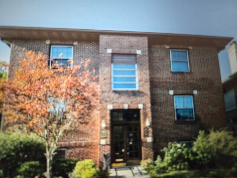 Primary Photo Of 5819 E Washington St, Indianapolis Apartments For Sale