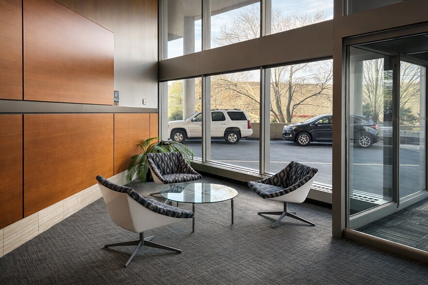 More Photos Of 40 Richards Ave, Norwalk Office For Lease