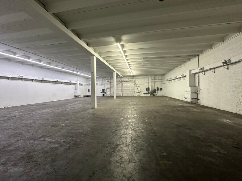 More Photos Of 3161 W Mcnab Rd, Pompano Beach Warehouse For Lease