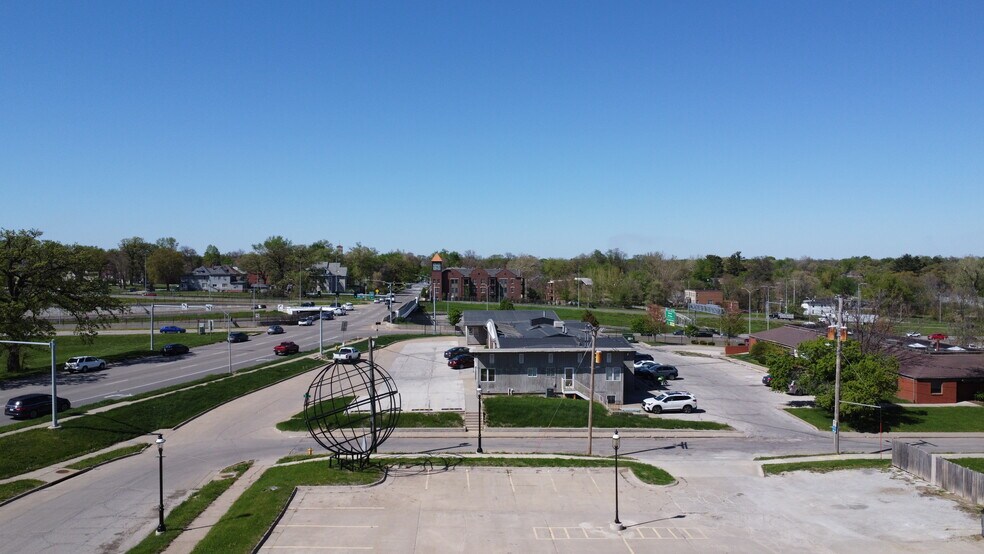 More Photos Of 945 19th St, Des Moines Medical For Sale