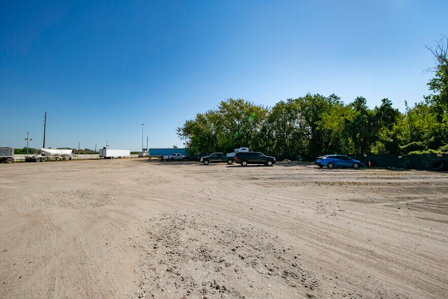 More Photos Of 35049 Katy Fwy, Brookshire Land For Sale