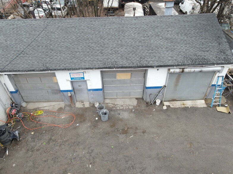 More Photos Of 2036 New Jersey 35, South Amboy Auto Repair For Sale