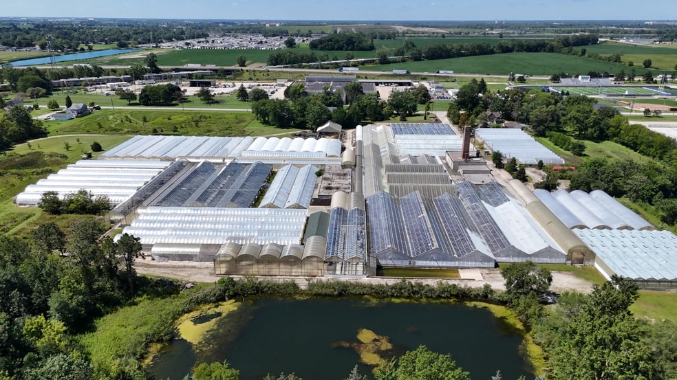 More Photos Of 909 Lemoyne Rd, Northwood Industrial For Sale