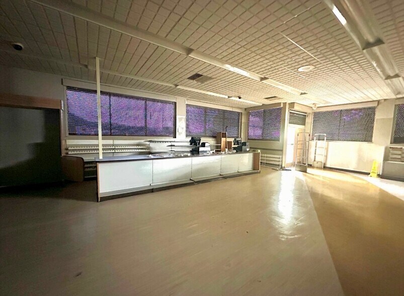 More Photos Of 220 3rd St, Wellsville Drugstore For Sale
