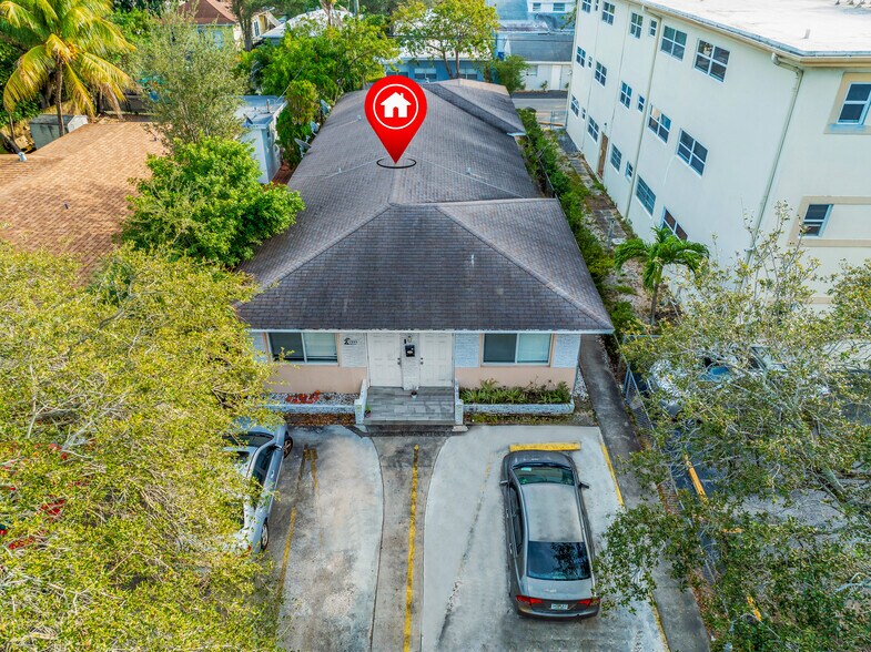 More Photos Of 1942 Monroe St, Hollywood Apartments For Sale