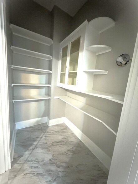 More Photos Of 3825 Eastern Ave, Cincinnati Apartments For Sale