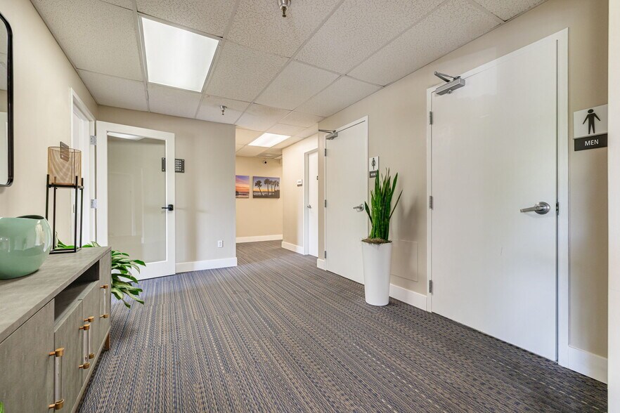 More Photos Of 1465 S Fort Harrison Ave, Clearwater Office For Lease