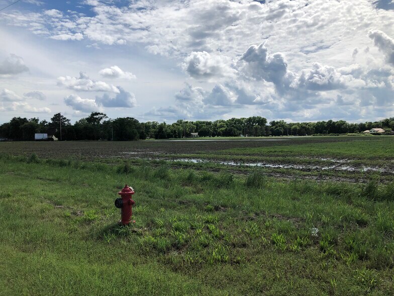 More Photos Of 7945 Broadway, Haysville Land For Sale