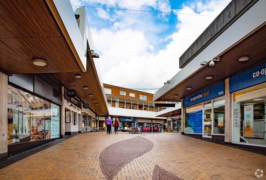 More Photos Of 94 The Parade, Sutton Coldfield General Retail For Sale