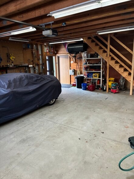 More Photos Of 1011 Hoosick Rd, Troy Storefront Retail Residential For Sale