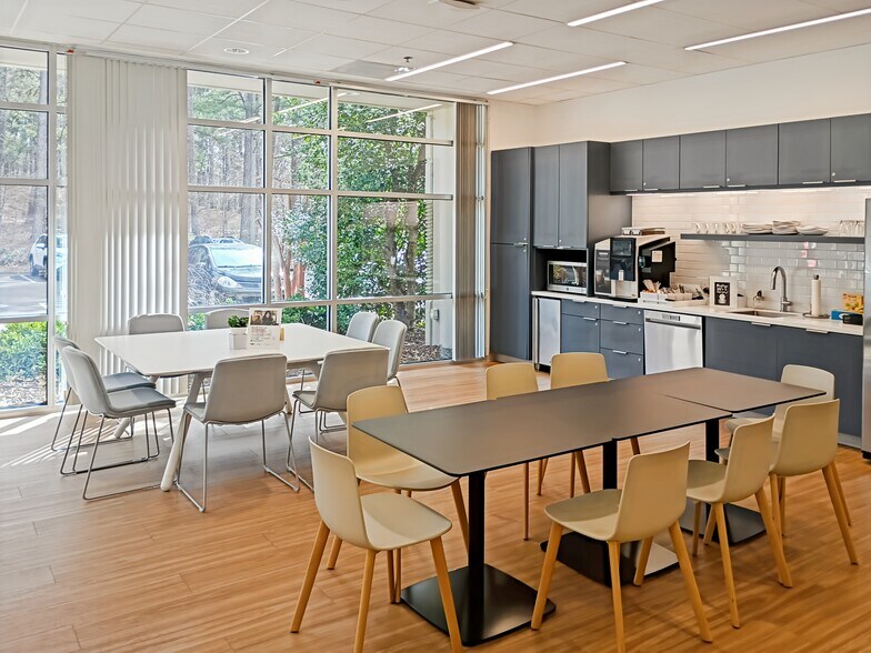 More Photos Of 15000 Weston Pky, Cary Coworking Space