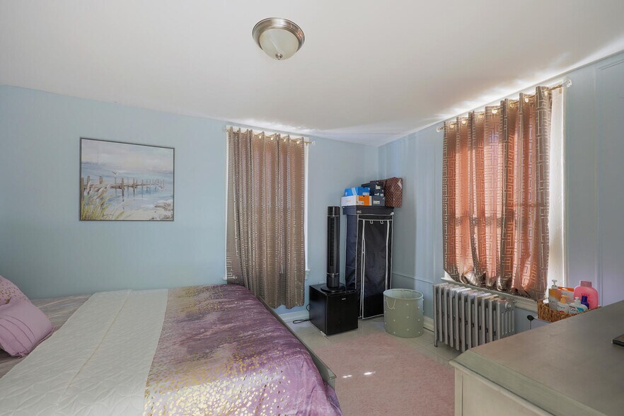 More Photos Of 150 Dayton St, Newark Multifamily For Sale